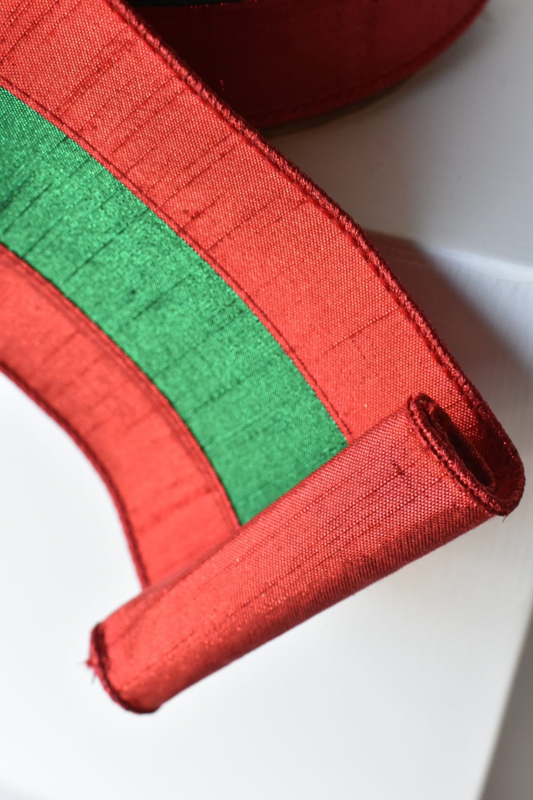 4" x 10yd Red Lame Silk w/Green Lame Stripe Ribbon