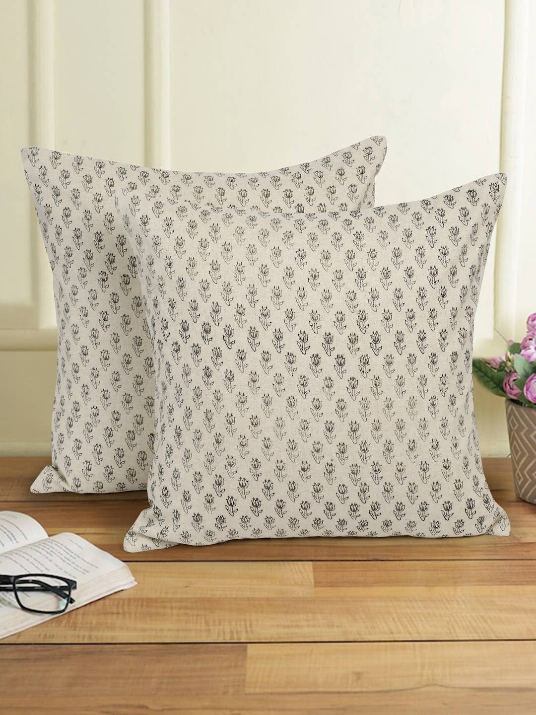 Hand block printed 20X20 pillow cover | With pillow insert