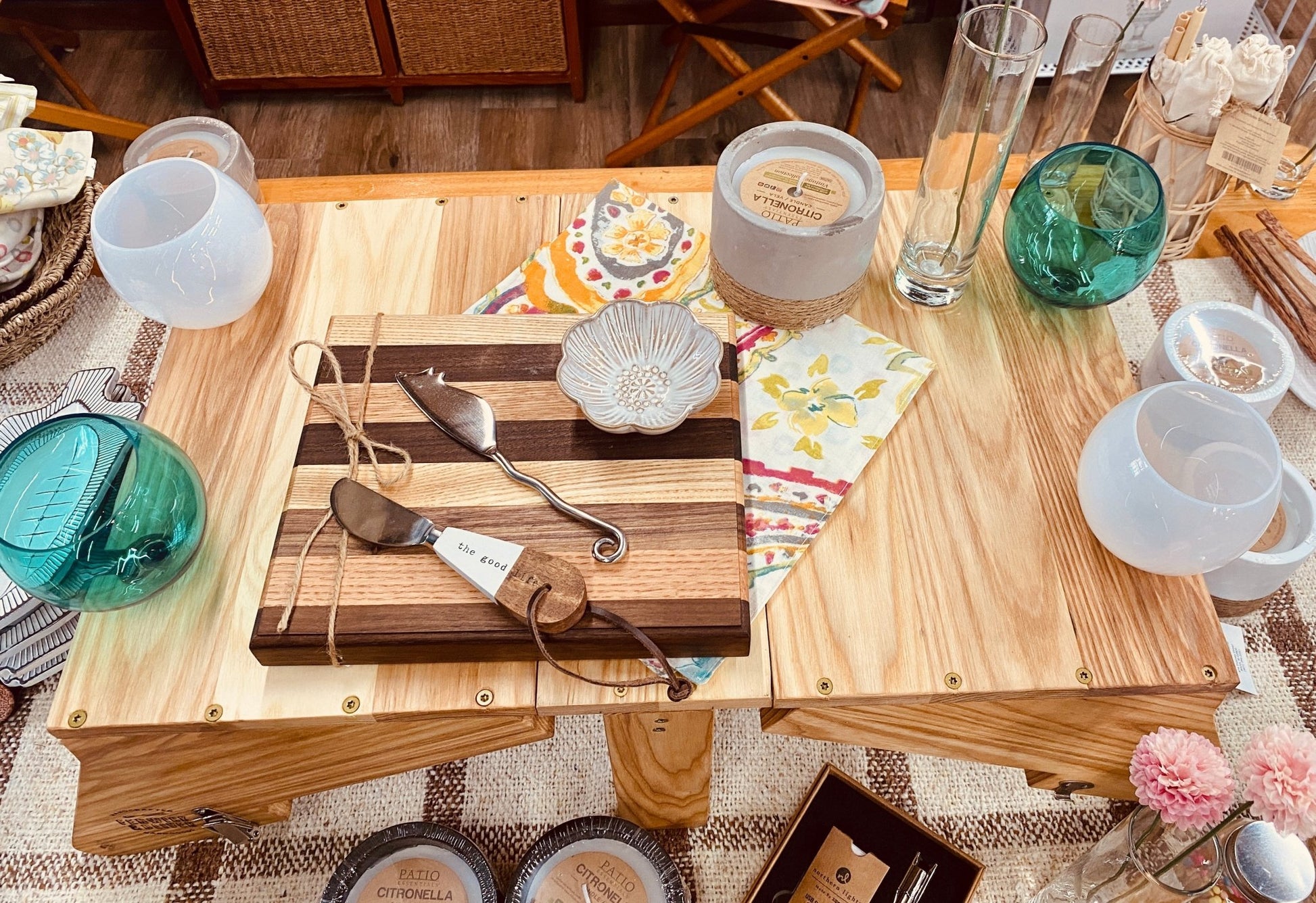 Convertible Picnic Table/Basket by F&O - Fenwick & OliverConvertible Picnic Table/Basket by F&OFenwick & OliverFenwick & Oliver