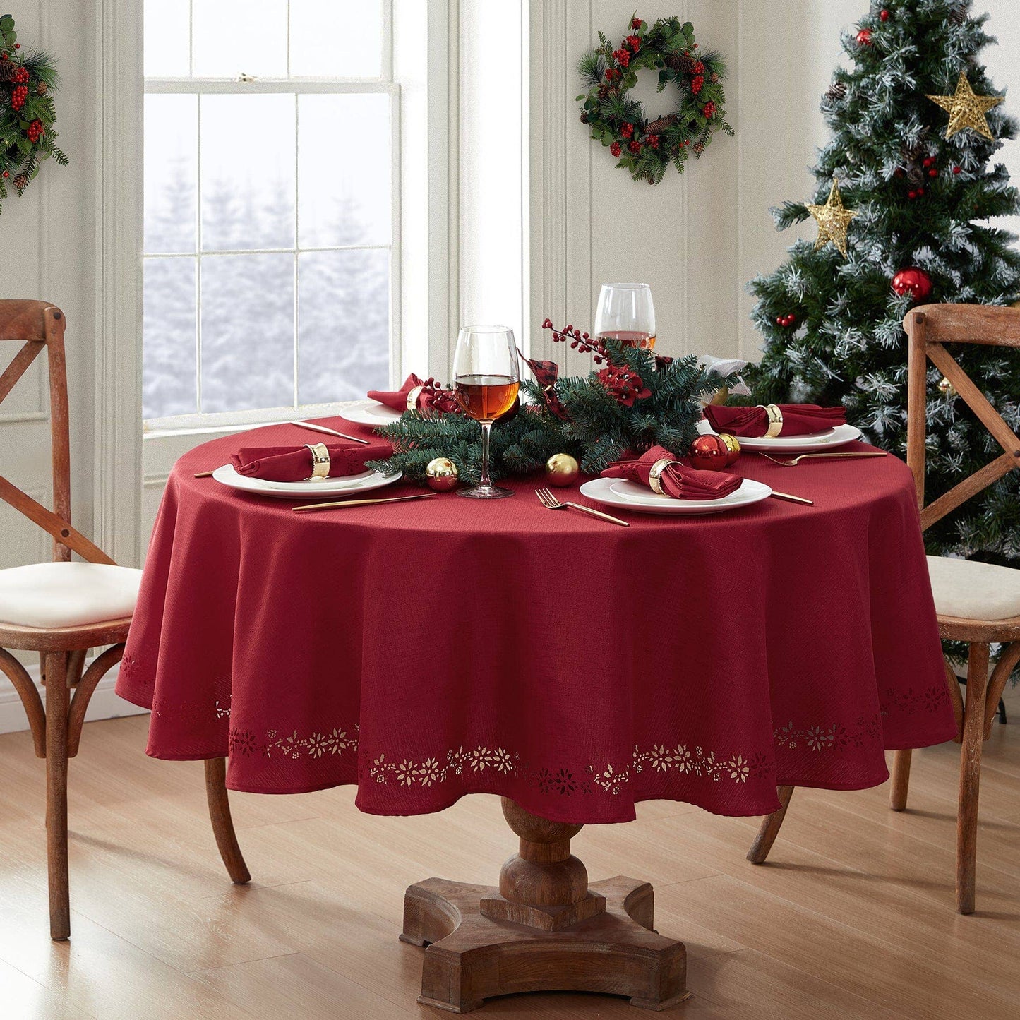 Poinsettia Noel Laser Cut Holiday/Christmas Tablecloth