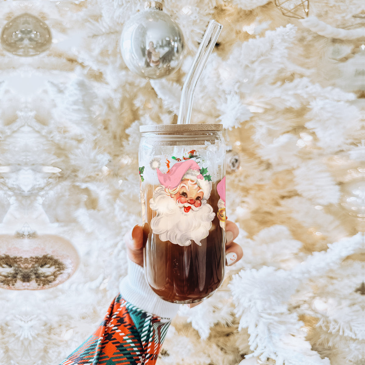 Vintage Pink Santa 17oz