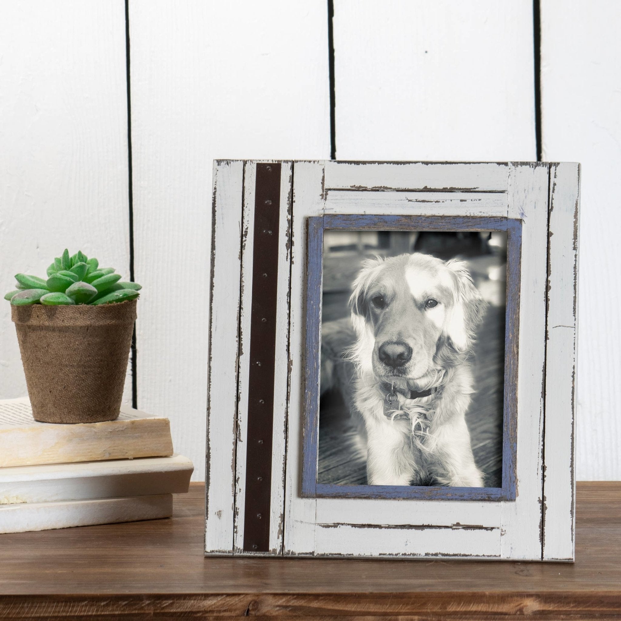 Rustic White Wood Photo Frame - 5 x 7 – Fenwick & Oliver